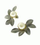 Loves Me, Loves me Not